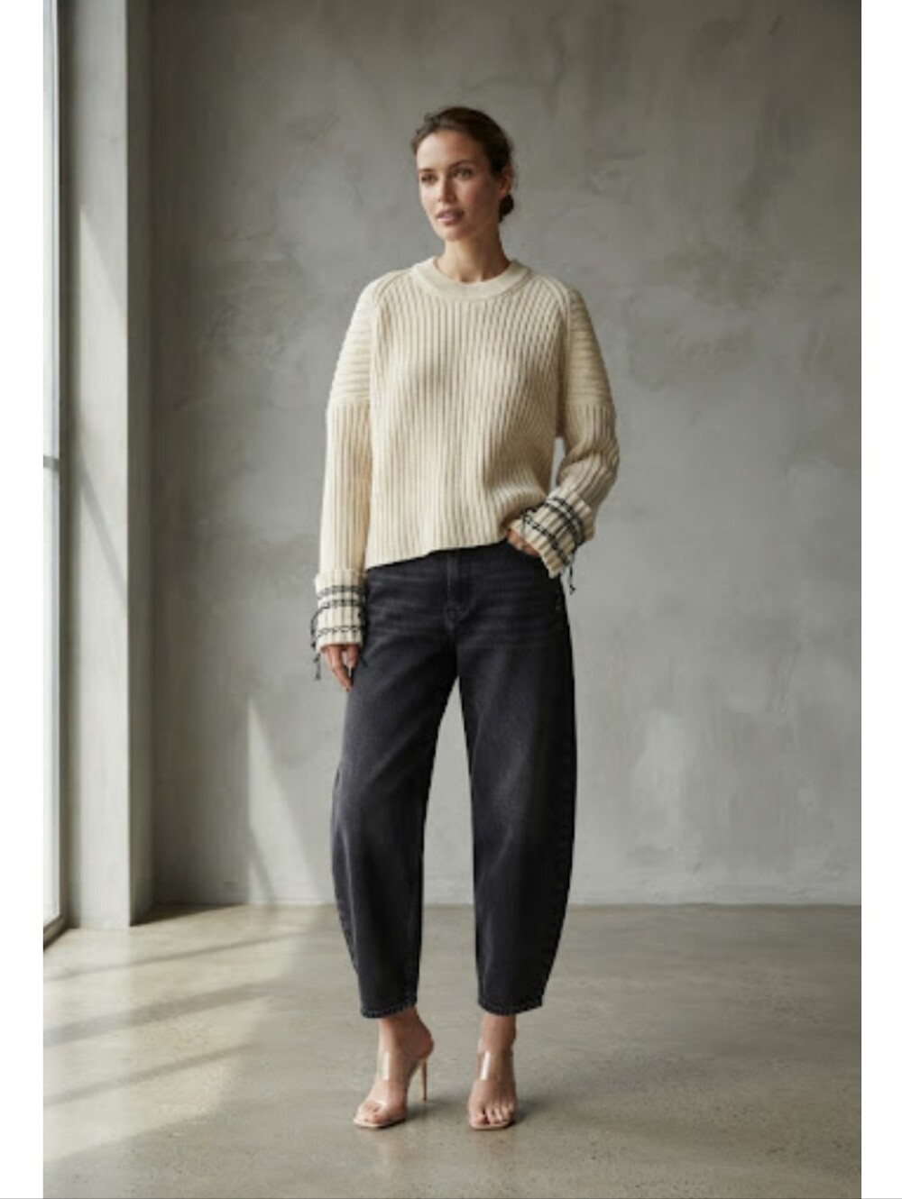 ZARA Ribbed Knit Sweater with Contrasting frayed wide cuffs Women's Size M